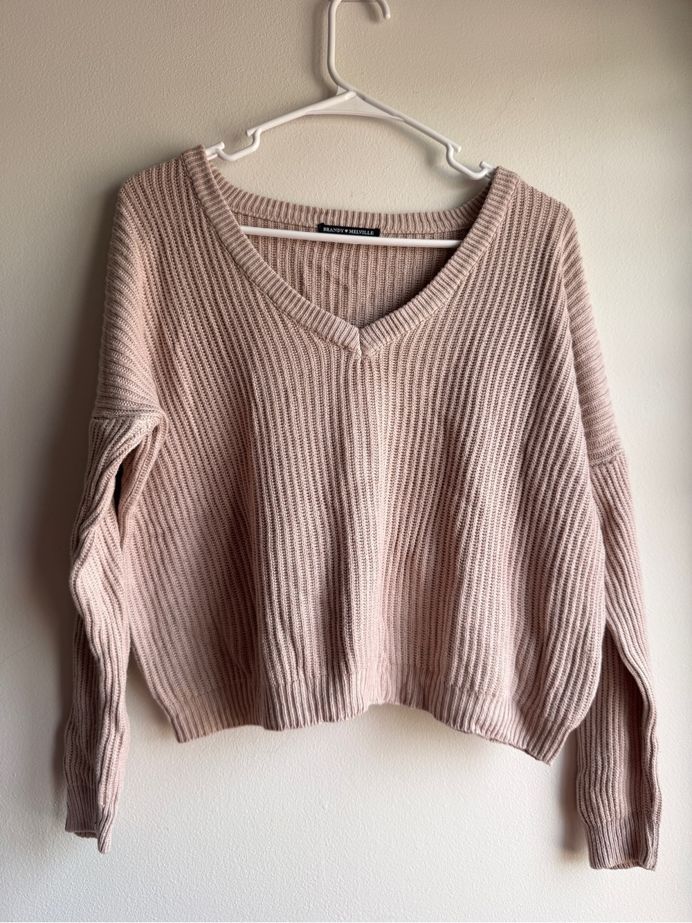 Brandy Melville Taupe Ribbed V Neck Cropped Sweater One Size